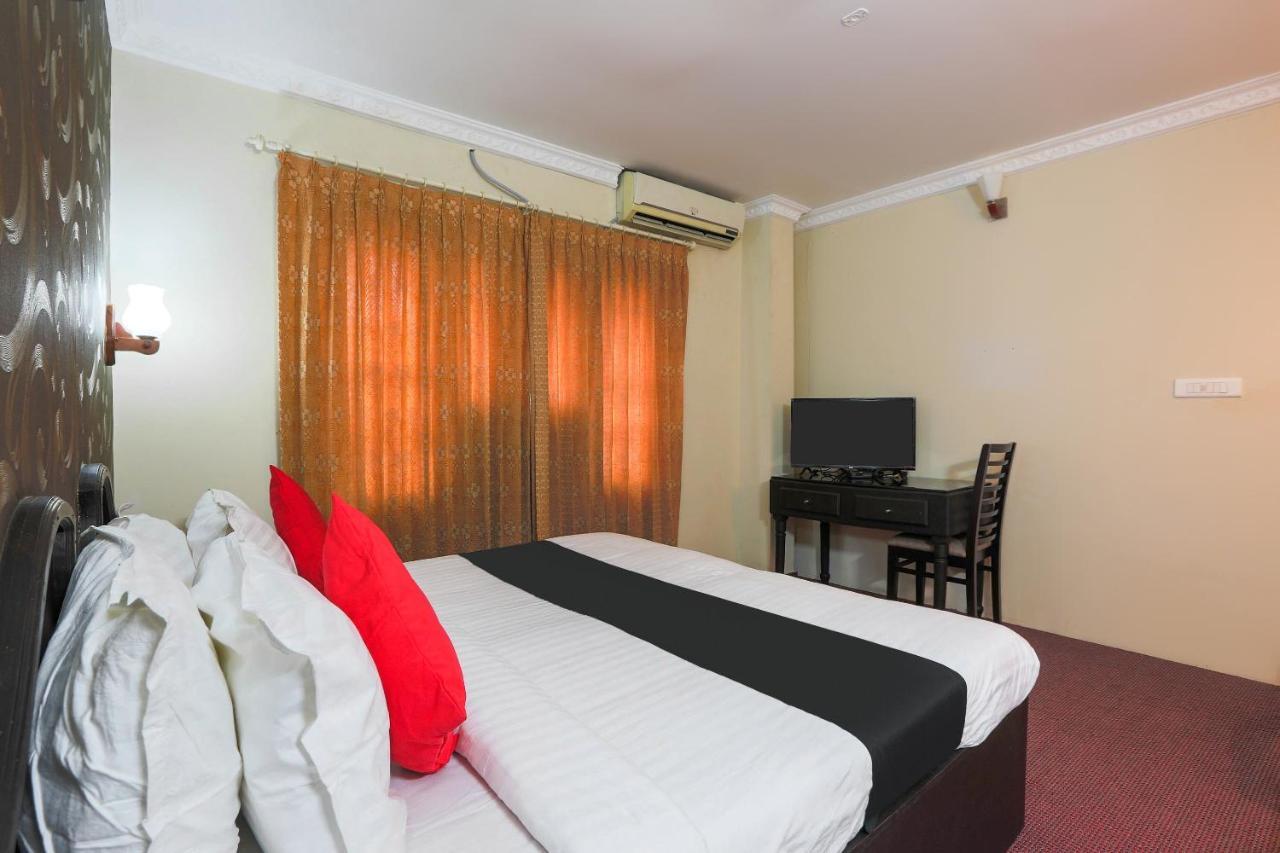 Capital O 72337 Hotel Konkan Tadka 뭄바이 외부 사진