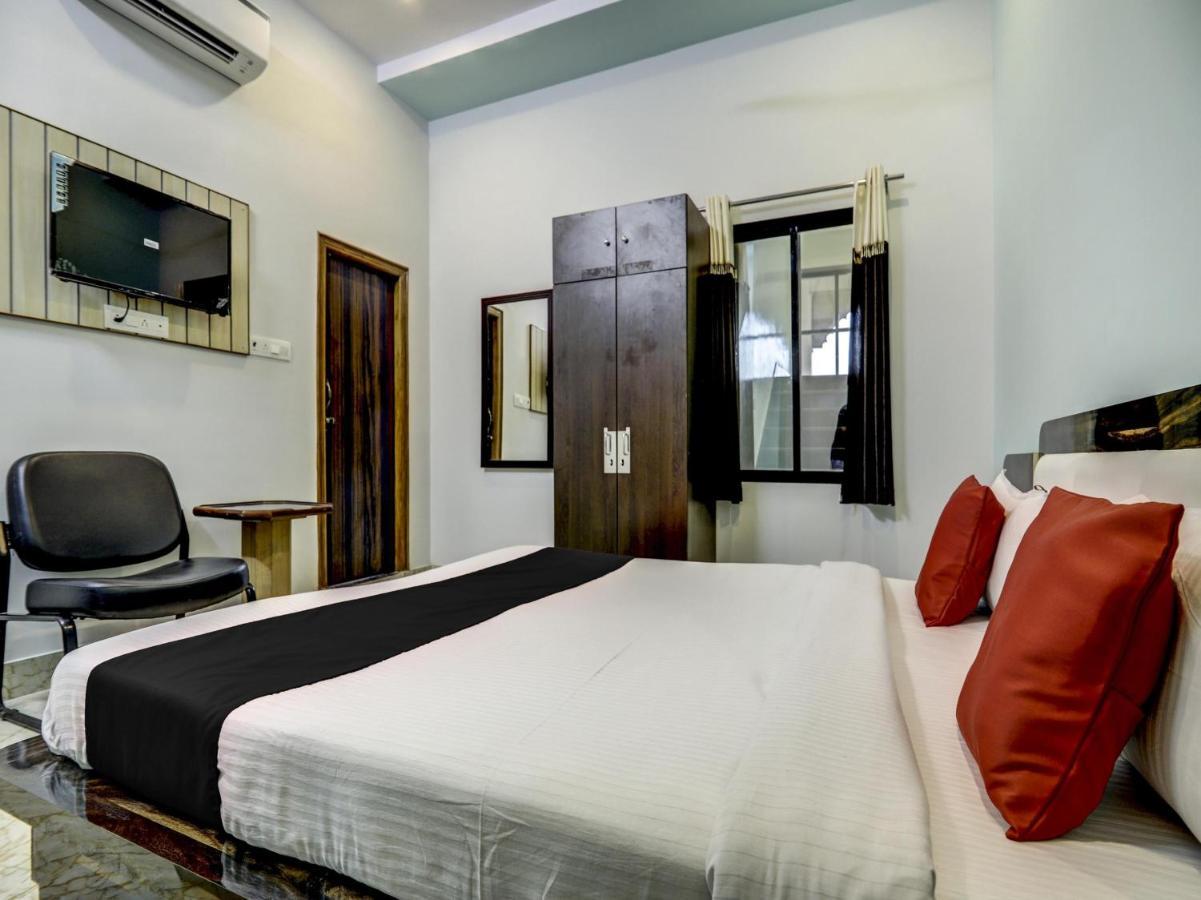 Capital O 72337 Hotel Konkan Tadka 뭄바이 외부 사진
