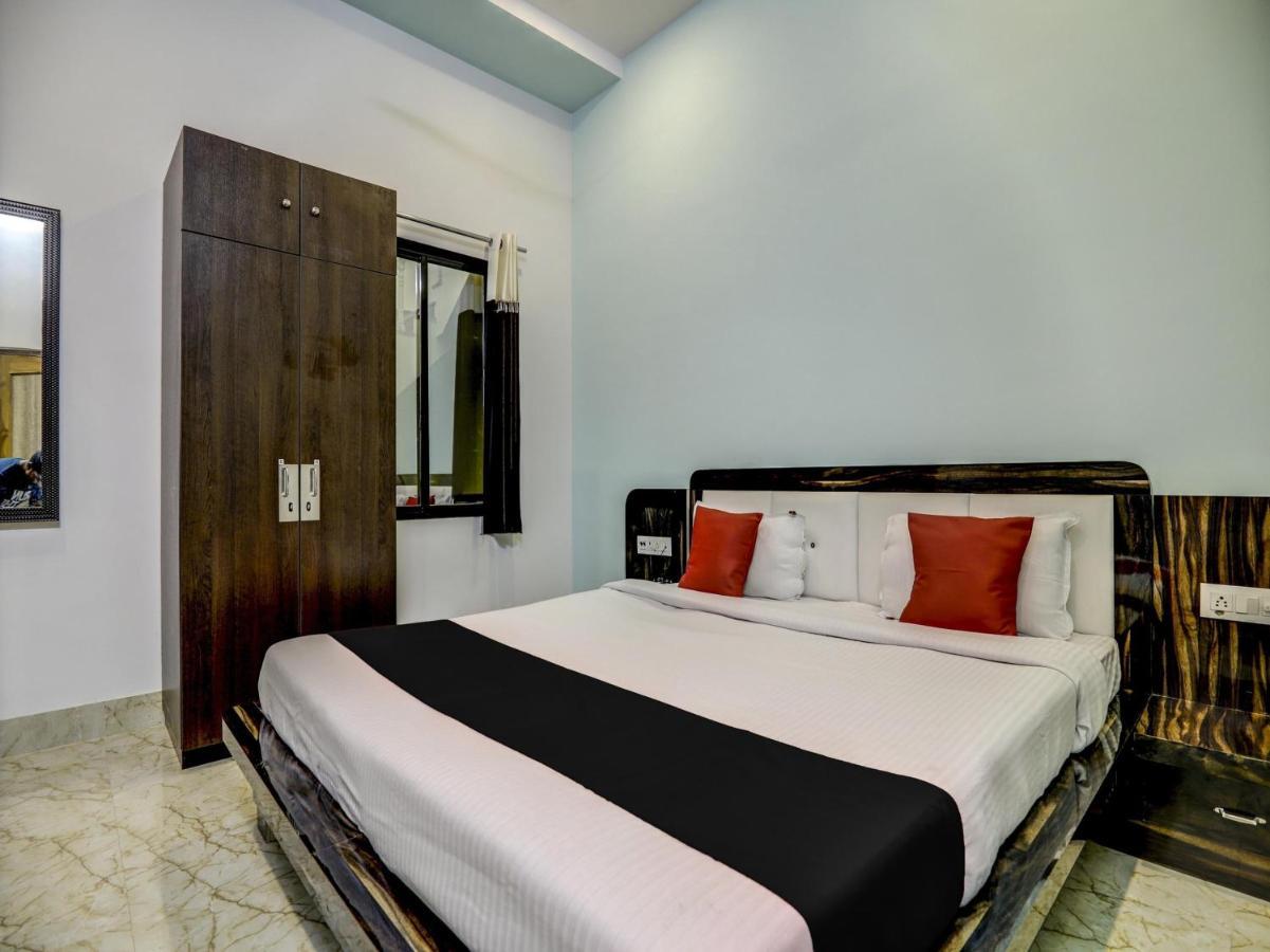 Capital O 72337 Hotel Konkan Tadka 뭄바이 외부 사진