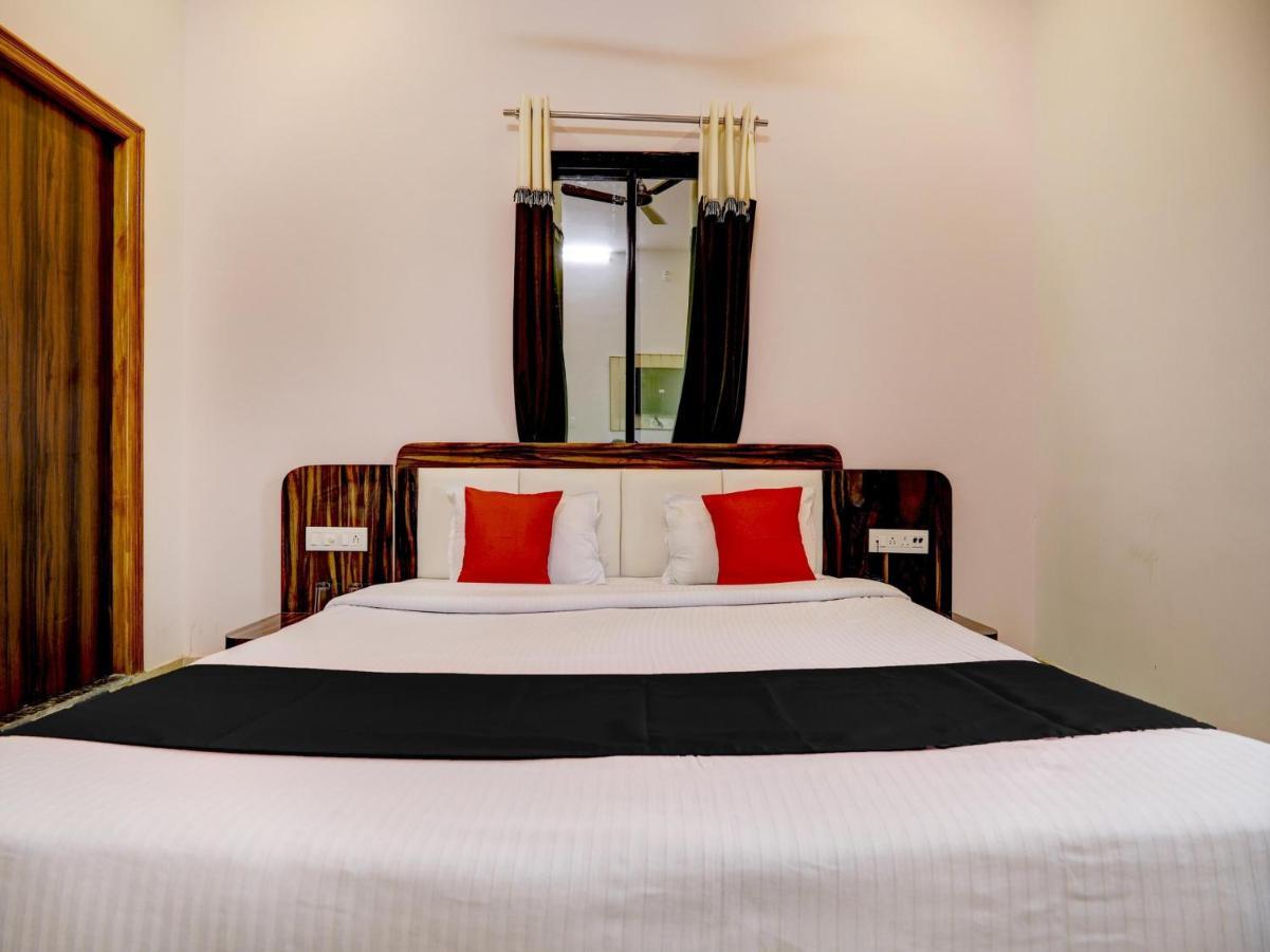 Capital O 72337 Hotel Konkan Tadka 뭄바이 외부 사진